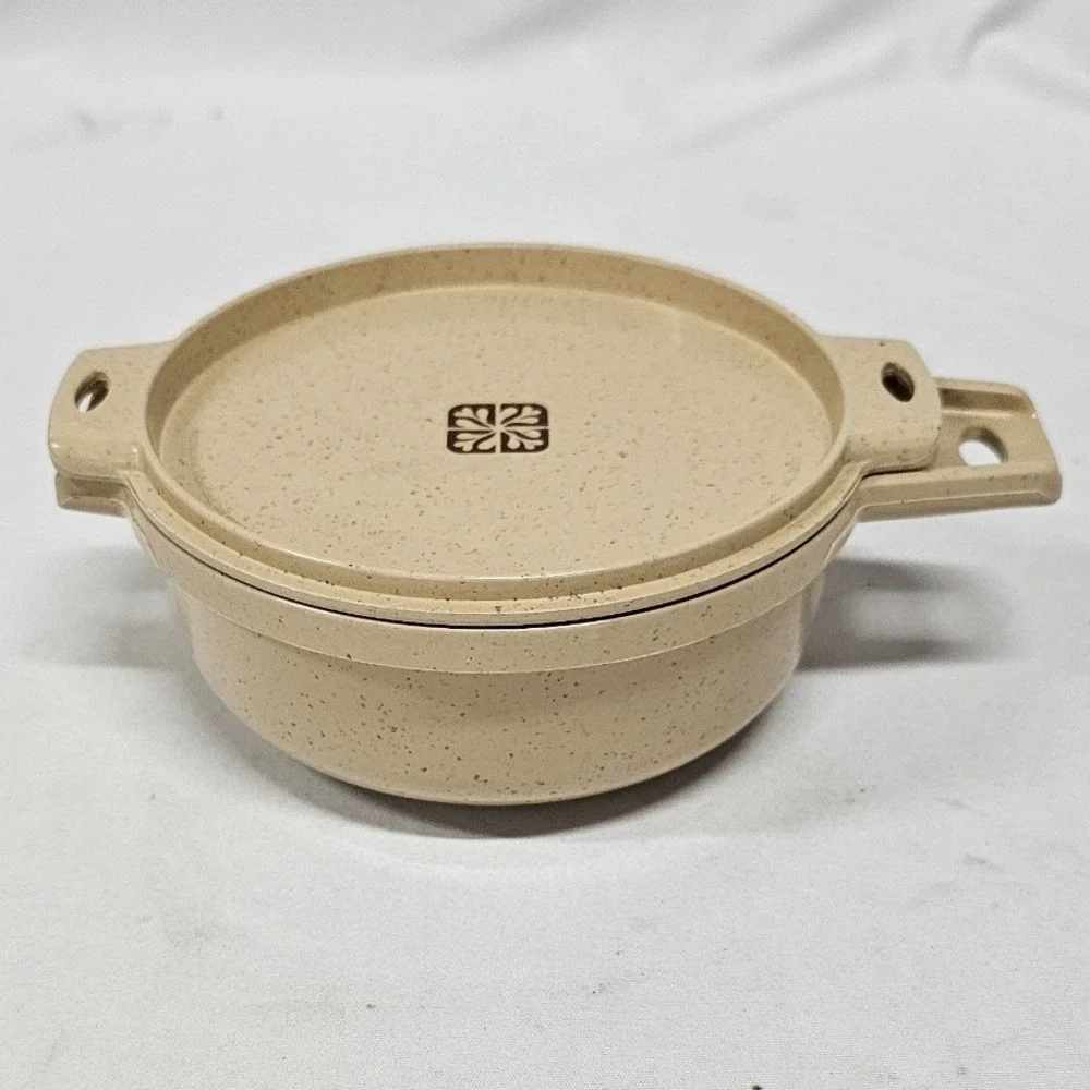 LittonWare Vintage Microwave Oven Simmer Pot with Lid Speckled Tan 39278 39277